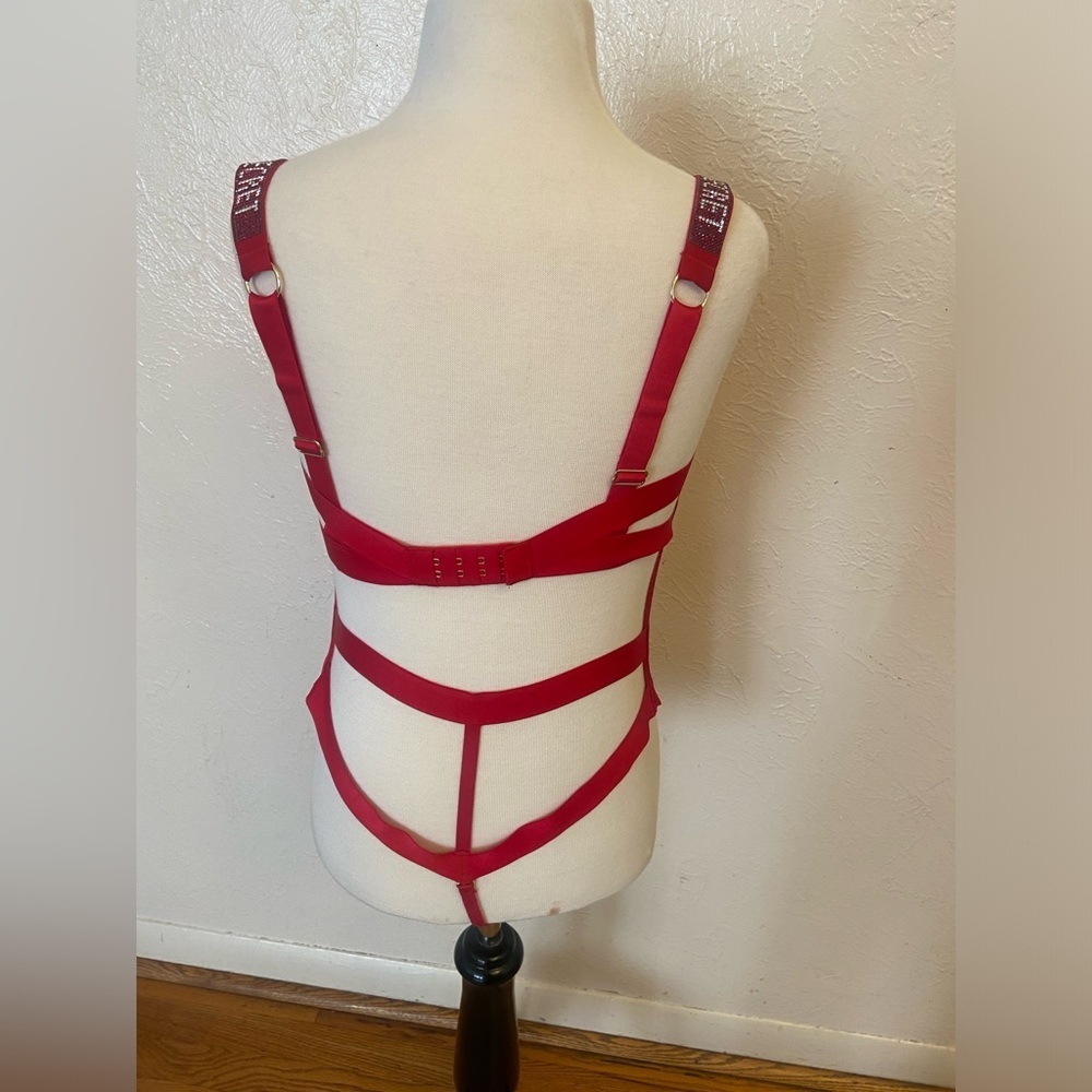 Victoria's Secret Shapewear Bodysuit with Geometric Cut-Outs - Picture 5 of 6
